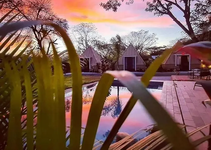 Bed & Breakfast Pyramid Source Guanacaste Tamarindo