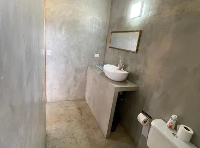 Bed & Breakfast Pyramid Source Guanacaste