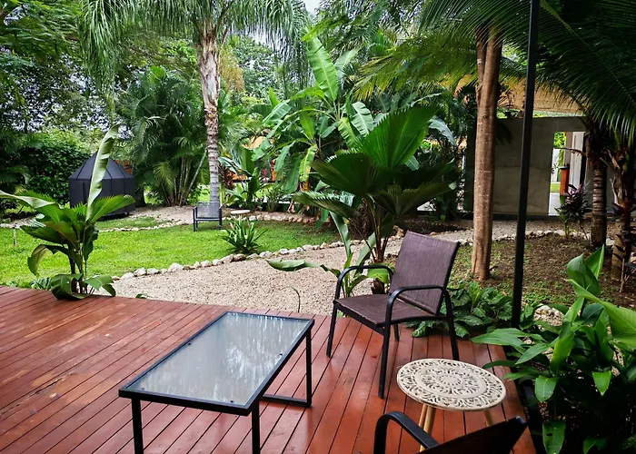 Bed & Breakfast Pyramid Source Guanacaste