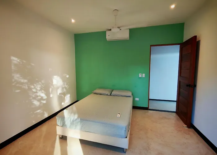 Bed & Breakfast Pyramid Source Guanacaste Tamarindo