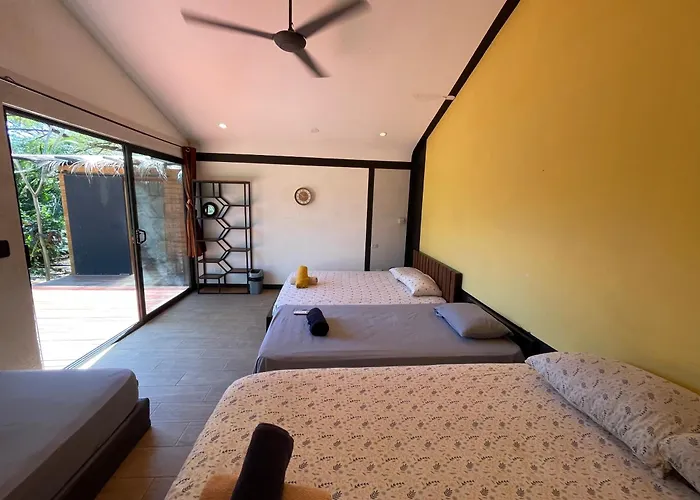 Bed & Breakfast Pyramid Source Guanacaste